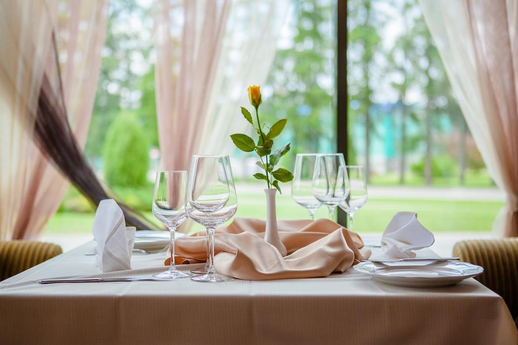 Hotel Tigra Priekuļi Екстериор снимка