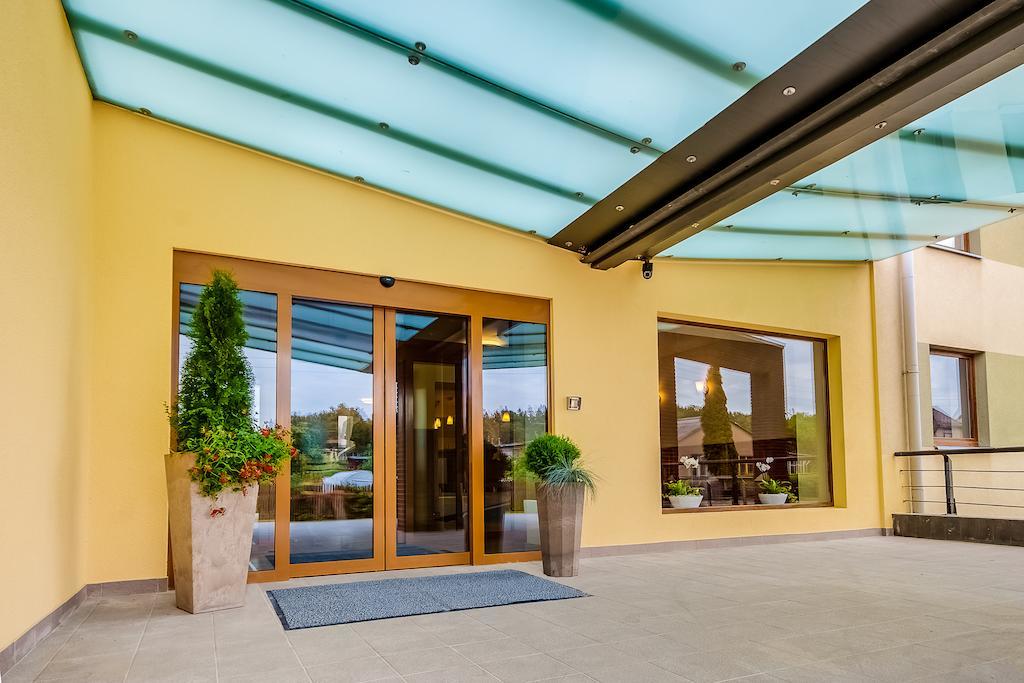 Hotel Tigra Priekuļi Екстериор снимка