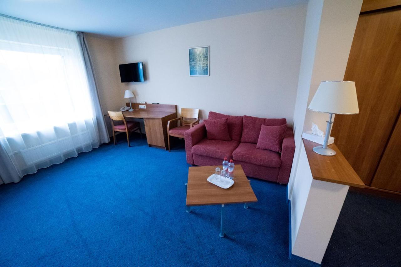 Hotel Tigra Priekuļi Екстериор снимка