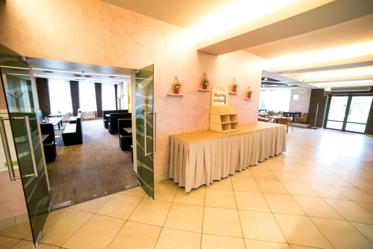 Hotel Tigra Priekuļi Екстериор снимка